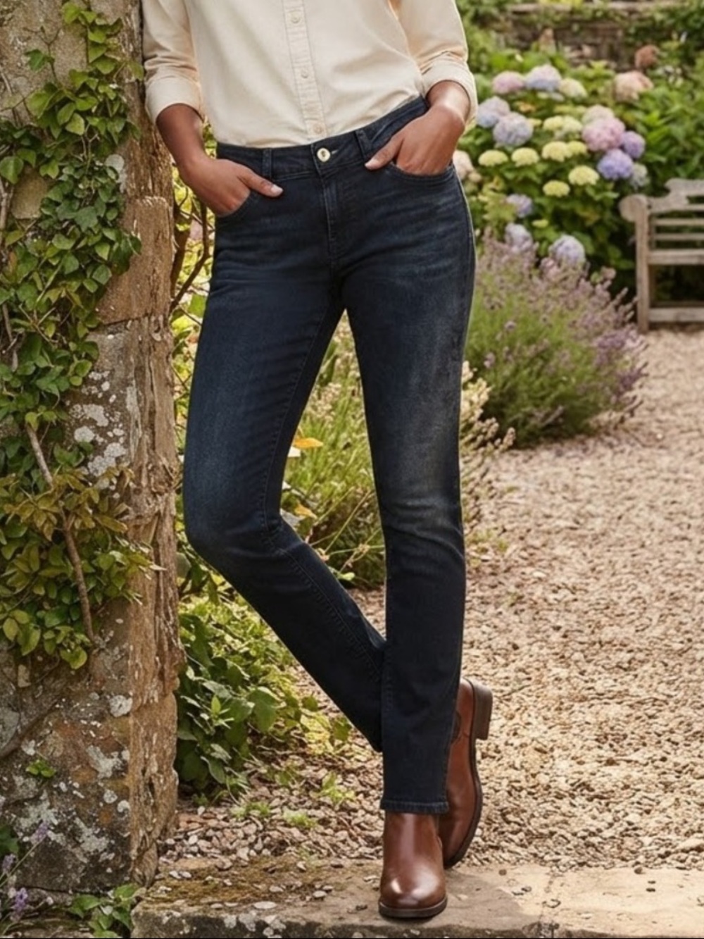 n°267 Made In Italy Low Rise Distressed Black Denim Jeans Womens Size 34 Tall